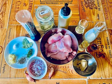 Pollo a la mostaza Dijon, gran intensidad de sabores en una salsa cremosa Pollo a la mostaza Dijon, gran intensidad de sabores en una salsa cremosa