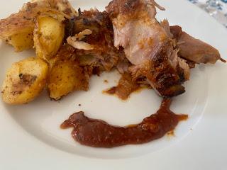 COSTILLAR DE CERDO CON SALSA BARBACOA