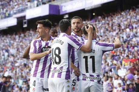 El Valladolid de los ex sevillistas Escudero y Negreso asciende a Primera División