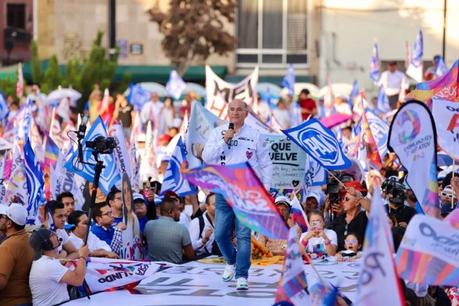 Enrique Galindo cierra campaña con fuerte apoyo y se dice listo para este 2 de junio