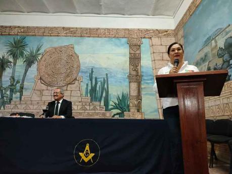 Sonia Mendoza Díaz busca apoyo de la masonería potosina en su campaña para la alcaldía