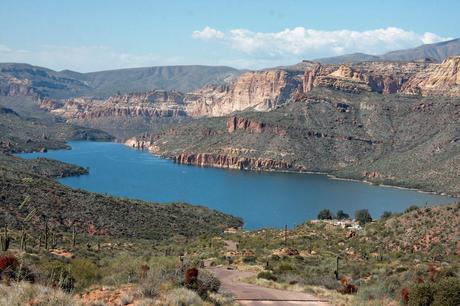 Lago apache