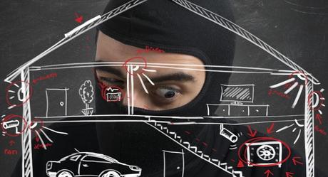 8 +1 consejos para alejar a los ladrones de tu casa en vacaciones Consejos para mantener alejadas a los ladrones