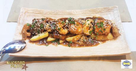 NUESTRO PLATO ESTRELLA: Tacos de Salmón con Langostinos (en salsa Teriyaki) NUESTRO PLATO ESTRELLA: Tacos de Salmón con Langostinos (en salsa Teriyaki)