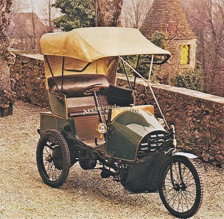 Triciclo Va Bon Train fabricado por Larroumet et Lagarde en 1904 Triciclo Va Bon Train fabricado por Larroumet et Lagarde en 1904