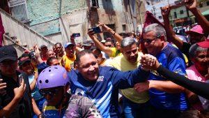 José Brito en Petare : Le pregunto a los venezolanos ¿quieren seis años más de pelazón, apagones y sanciones, o quieren un nuevo gobierno que solucione?