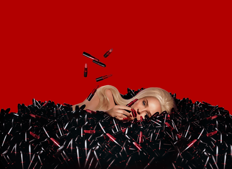 Kim Petras se Convierte en la Nueva Cara de Viva Glam de MAC