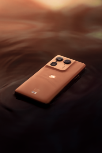 motorola edge 50 ultra: un smartphone diseñado para impresionar, ya disponible en España