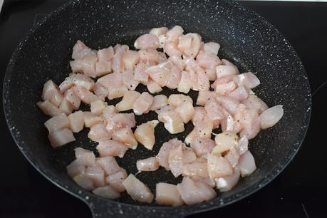 Pizza de pollo y calabacín