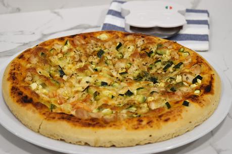 Pizza de pollo y calabacín