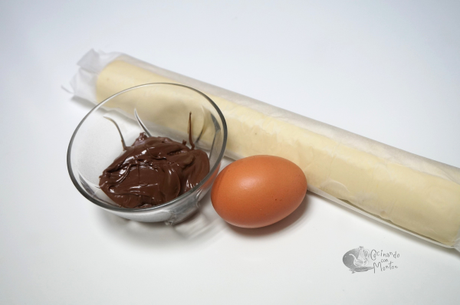 Trenza de hojaldre con chocolate Trenza de hojaldre con chocolate