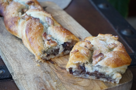Trenza de hojaldre con chocolate Trenza de hojaldre con chocolate