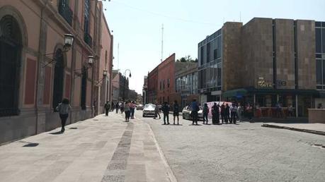 Estudiantes de Psicología de la UASLP protestan por la elección de director bajo acusaciones de favoritismos y maltratos