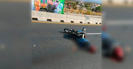 Fallece motociclista al ser atropellado en avenida Horizontes