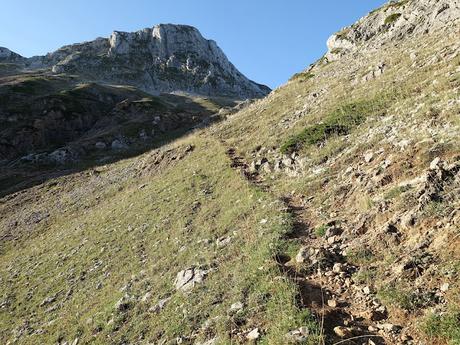 La Farrapona-Los Albos-Lago del Valle-Calabazosa