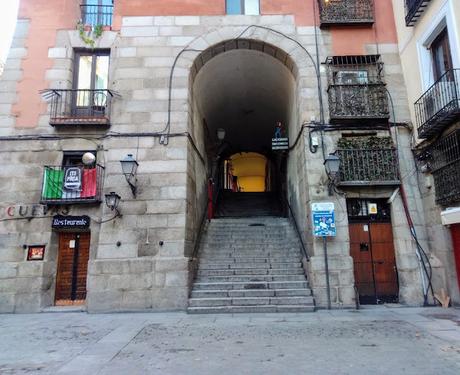 ARCO DE CUCHILLEROS III