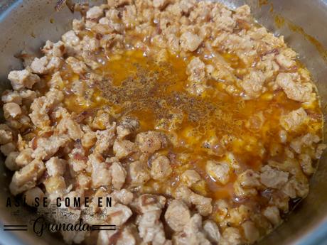 Patatas rellenas de soja texturizada con alioli