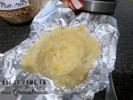 Patatas rellenas de soja texturizada con alioli