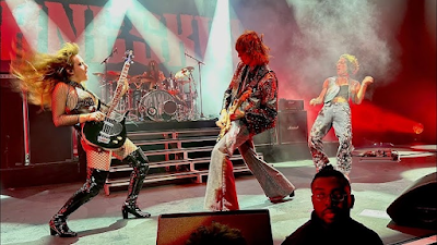 Vic de Angelis (Bajista de Maneskin) para Emporio Armani