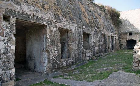 La Armada Española recupera Menorca