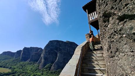 GRECIA : LOS MONASTERIOS VERTICALES DE METEORA GRECIA : LOS MONASTERIOS VERTICALES DE METEORA