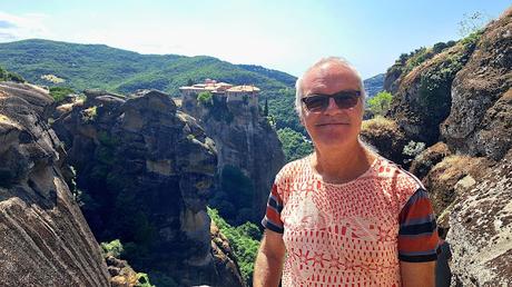 GRECIA : LOS MONASTERIOS VERTICALES DE METEORA GRECIA : LOS MONASTERIOS VERTICALES DE METEORA