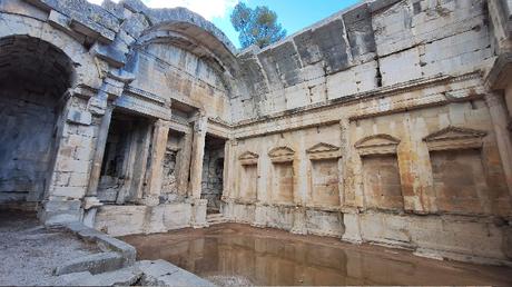 Viaje al sur de Francia con niños: Nimes en familia