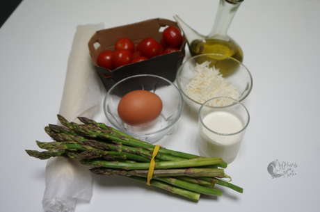 Hojaldre con espárragos Hojaldre con espárragos