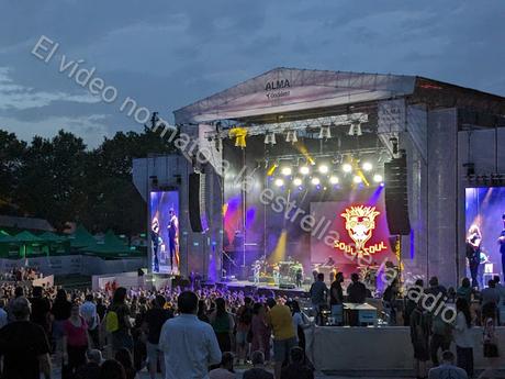 NILE RODGERS & CHIC EN ALMA FESTIVAL MADRID: UNA VIDA ENTERA EN CLAVE DE FUNK Y DISCO [CRÓNICA]