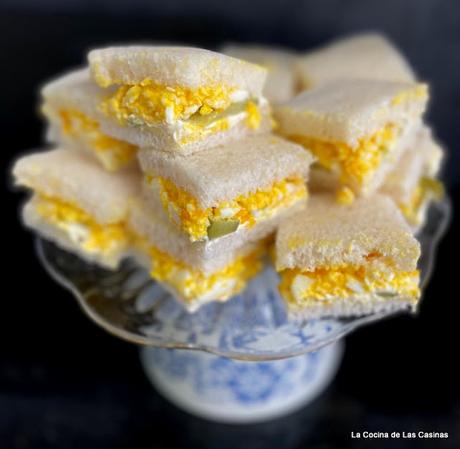 Sandwich de Huevo, Pepinillo y más #PepinoInternationalDay