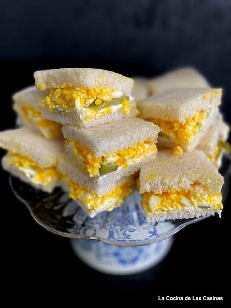 Sandwich de Huevo, Pepinillo y más #PepinoInternationalDay