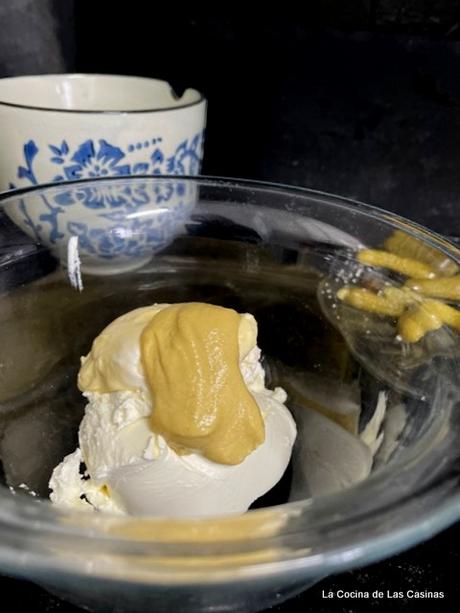 Sandwich de Huevo, Pepinillo y más #PepinoInternationalDay
