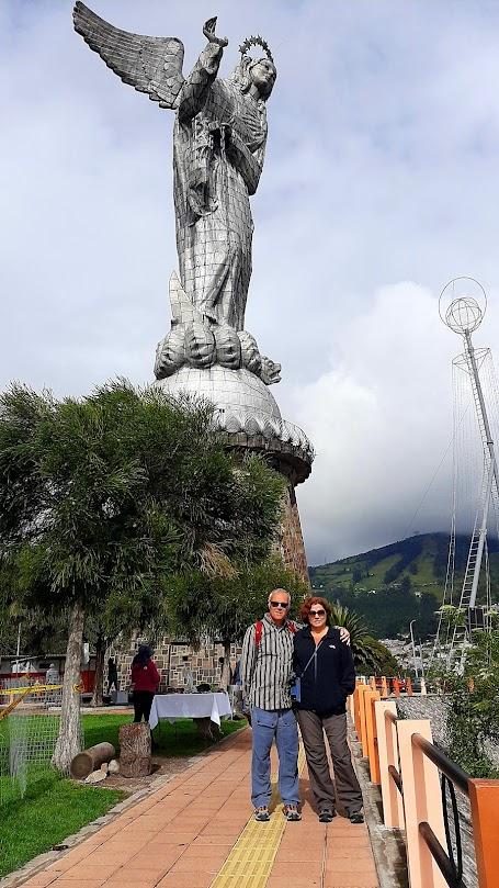 ECUADOR : POR LAS ALTURAS DE QUITO ECUADOR : POR LAS ALTURAS DE QUITO