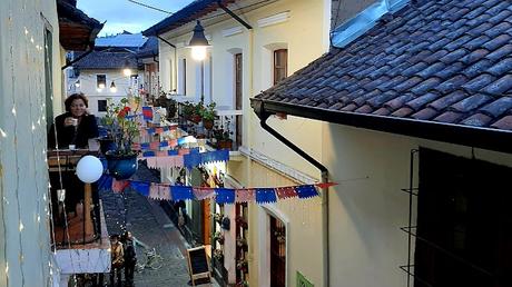 ECUADOR : POR LAS ALTURAS DE QUITO ECUADOR : POR LAS ALTURAS DE QUITO