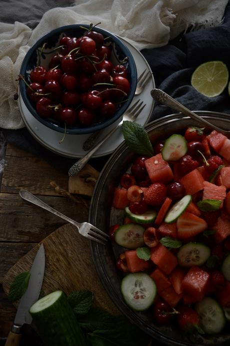 Ensalada de sandía, pepino y frutos rojos {Reto #InternationalDay} ensalada-de-sandia-pepino-y-frutos-rojos