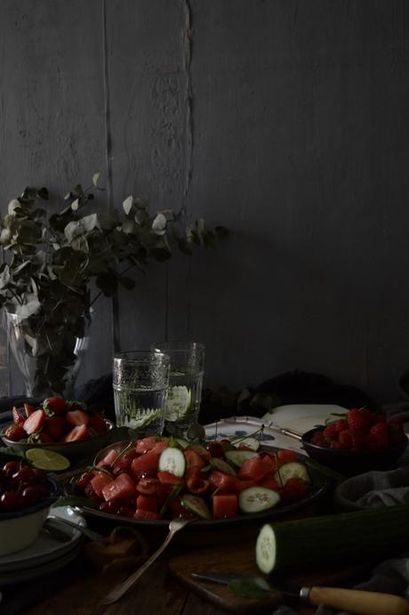 Ensalada de sandía, pepino y frutos rojos {Reto #InternationalDay} ensalada-de-sandia-pepino-y-frutos-rojos