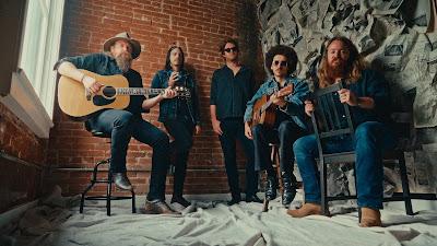 Robert Jon & The Wreck - Dragging me down (2024) Robert Jon & The Wreck - Dragging me down (2024)