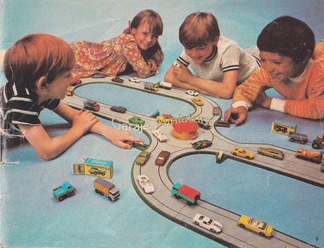 Juguetes comercializados con la marca Matchbox en 1970 y 1971