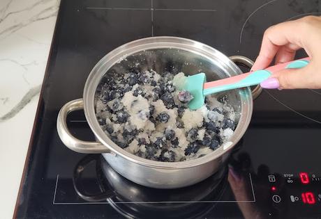 Mermelada de Arándanos hecha en modo tradicional Mermelada de Arándanos hecha en modo tradicional