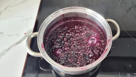 Mermelada de Arándanos hecha en modo tradicional Mermelada de Arándanos hecha en modo tradicional