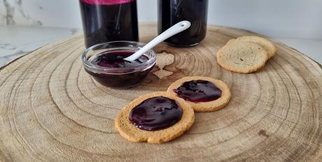 Mermelada de Arándanos hecha en modo tradicional Mermelada de Arándanos hecha en modo tradicional