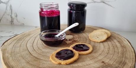 Mermelada de Arándanos hecha en modo tradicional Mermelada de Arándanos hecha en modo tradicional