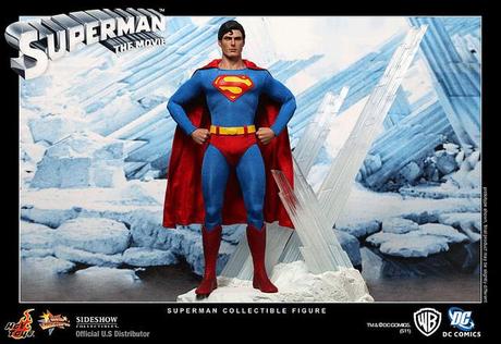 Figura de Superman interpretado por Christopher Reeve