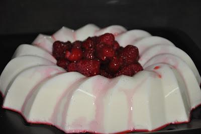 Panna Cotta De Vainilla Y Frambuesas