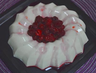 Panna Cotta De Vainilla Y Frambuesas