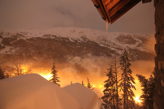 TIMELAPSE: LOS ALPES AL CAER LA NOCHE