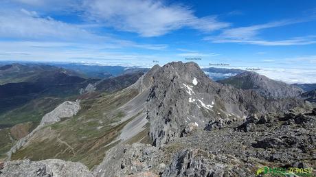Vistas hacia los Fontanes desde Peña Ubiña