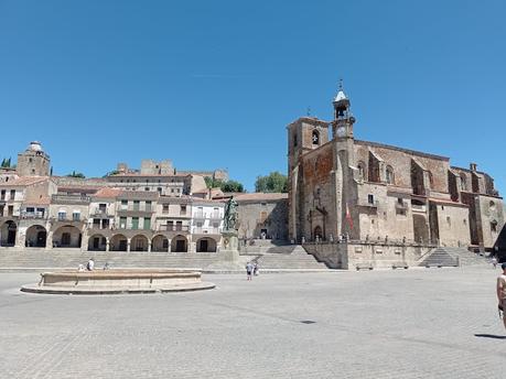 BLOGSSIPGIRL TE ANIMA A VIAJAR: VISITANDO MÉRIDA, CÁCERES, TRUJILLO (EXTREMADURA) & CONCIERTO STATUS QUO.