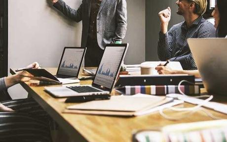 Impulsar ventas con marketing de contenidos Impulsar ventas con marketing de contenidos