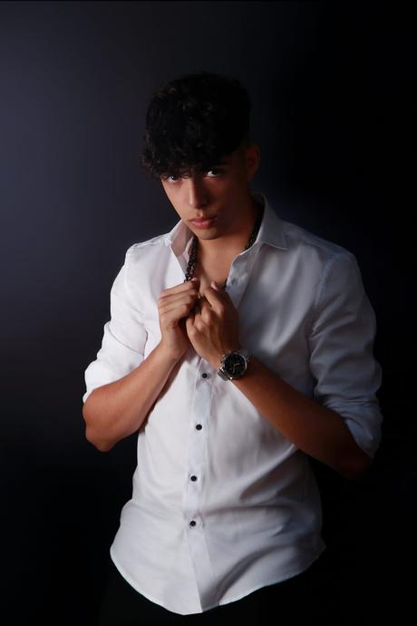 Álvaro Tadeo debuta con “Abrázame” junto a Aymée Nuviola Alvaro_Tadeo